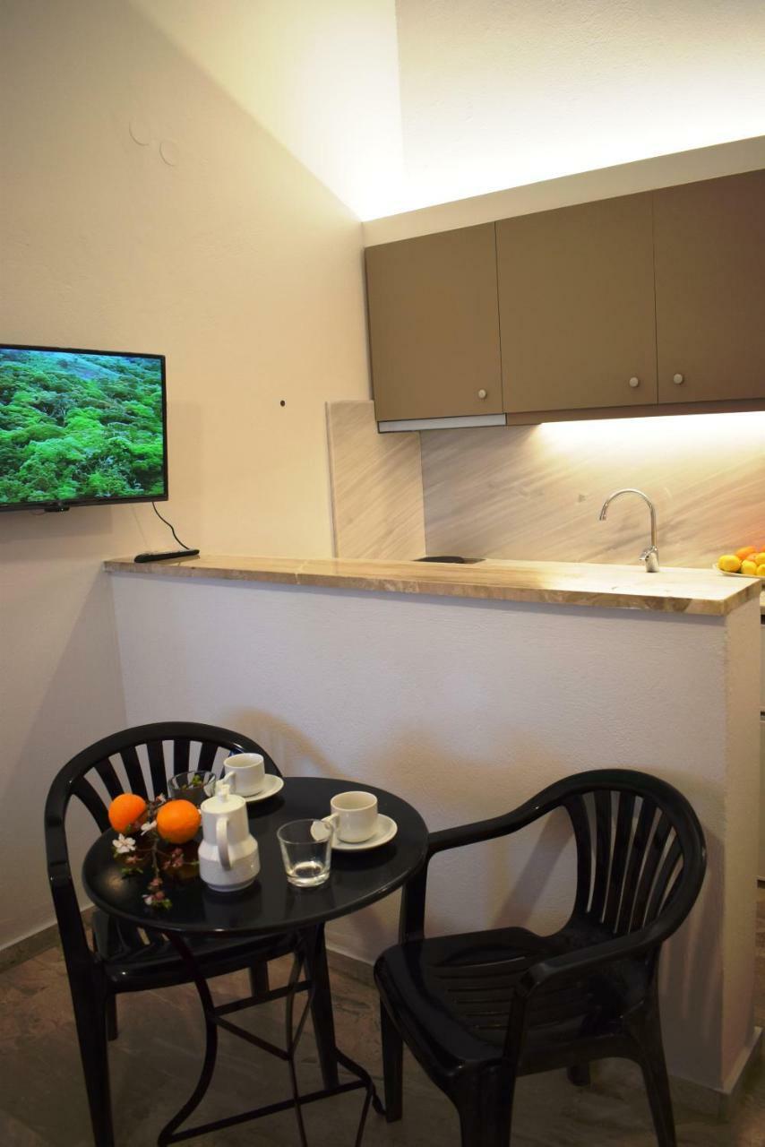 Studio Candia Bagian luar foto